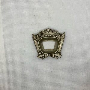 CROSLEY 167 CATHEDRAL RADIO FACEPLATE Silver